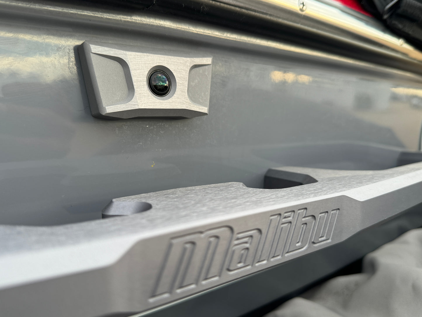 2022 Malibu LX -almost NEW