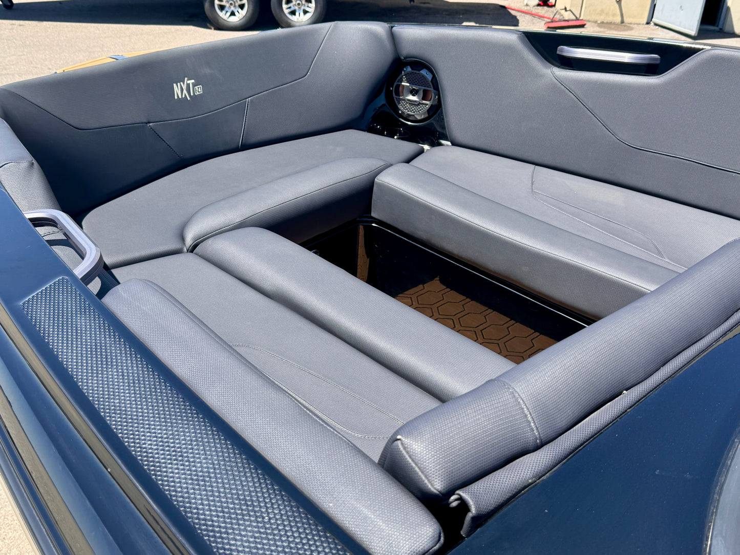 2022 MasterCraft NXT24 - Low Hours