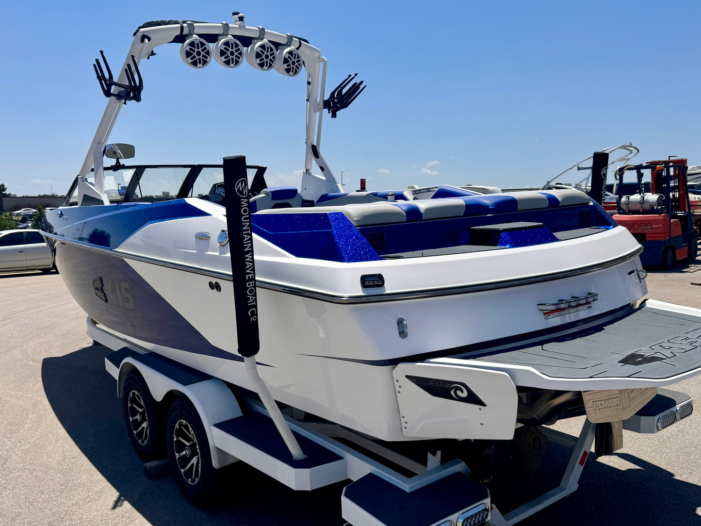 2020 Axis A24 - LIKE NEW - 80 Hours - M6DI