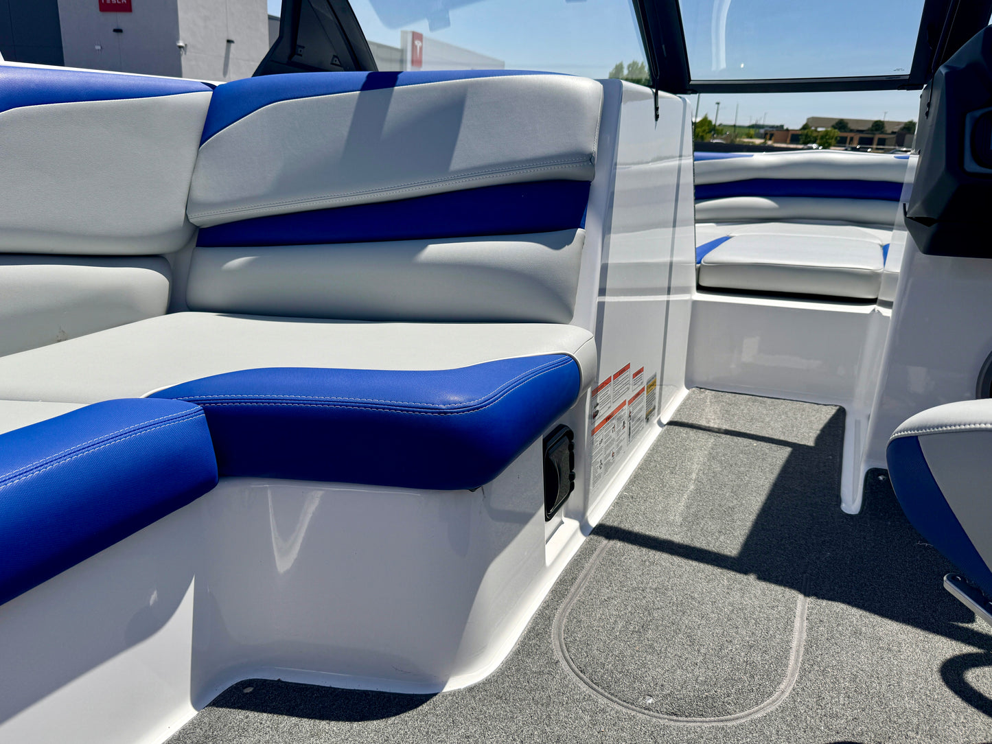 2020 Axis A24 - LIKE NEW - 80 Hours - M6DI