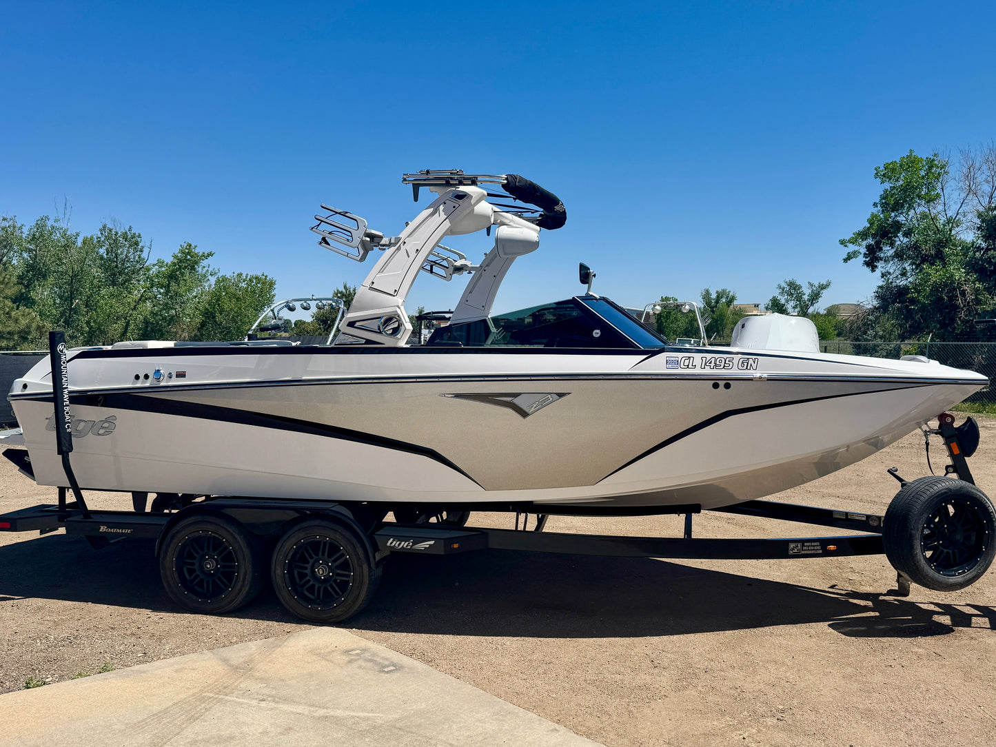 2022 Tige Z3 - 6.2L Raptor 400 - ALMOST NEW
