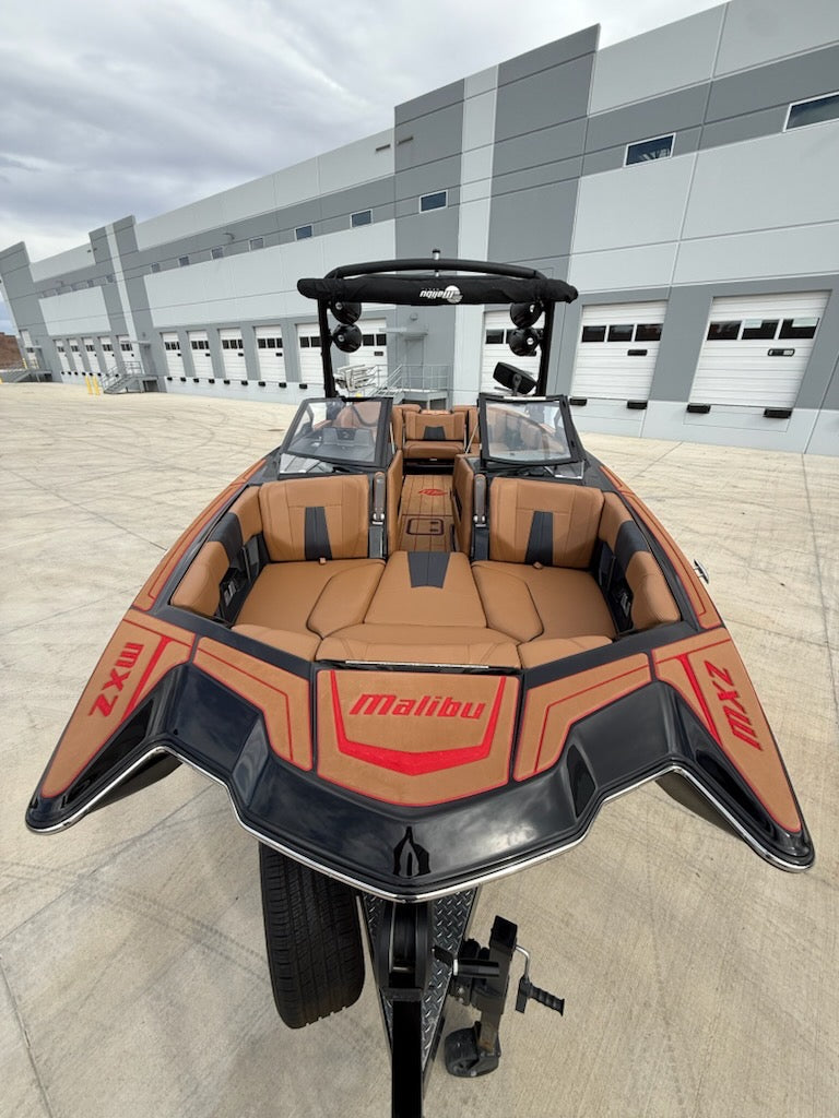 2023 Malibu 23 MXZ - Supercharged LT4 - Almost NEW