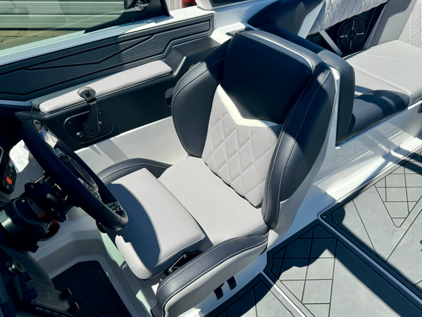 2022 Tige Z3 - 6.2L Raptor 400 - ALMOST NEW