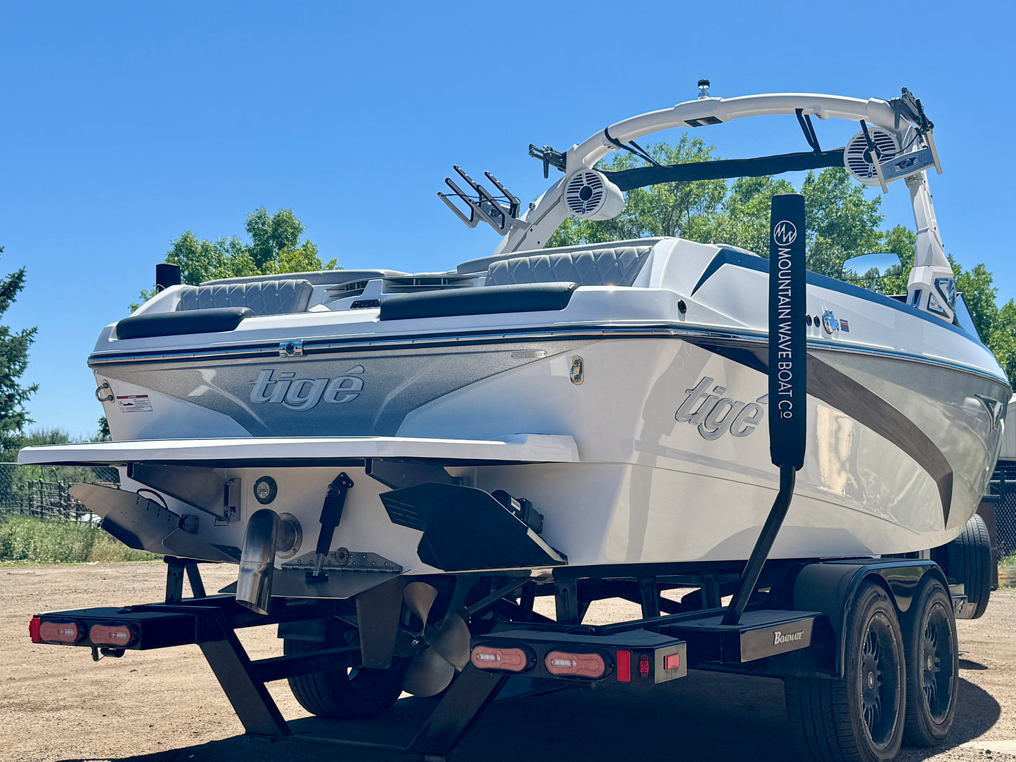 2022 Tige Z3 - 6.2L Raptor 400 - ALMOST NEW