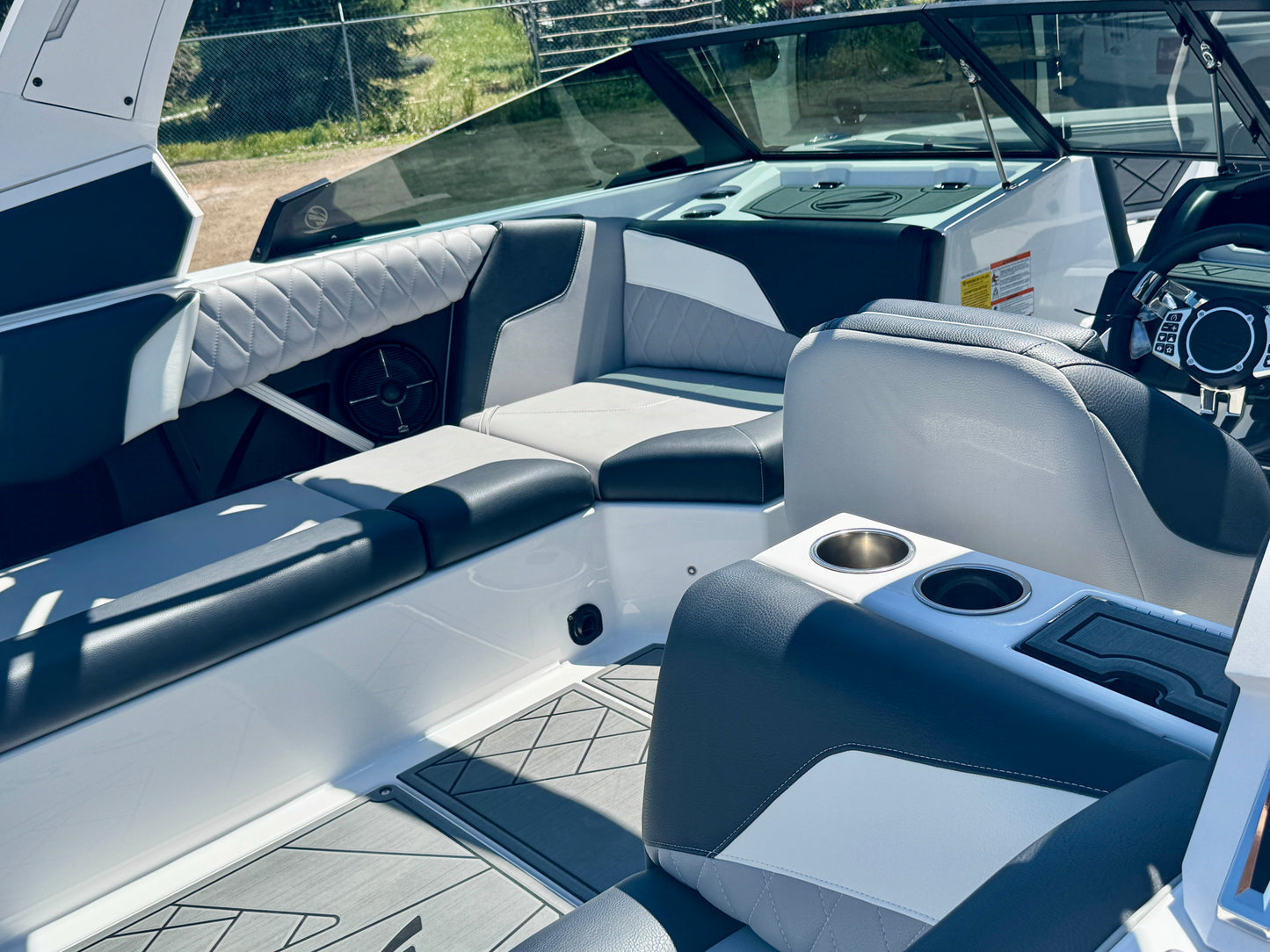2022 Tige Z3 - 6.2L Raptor 400 - ALMOST NEW