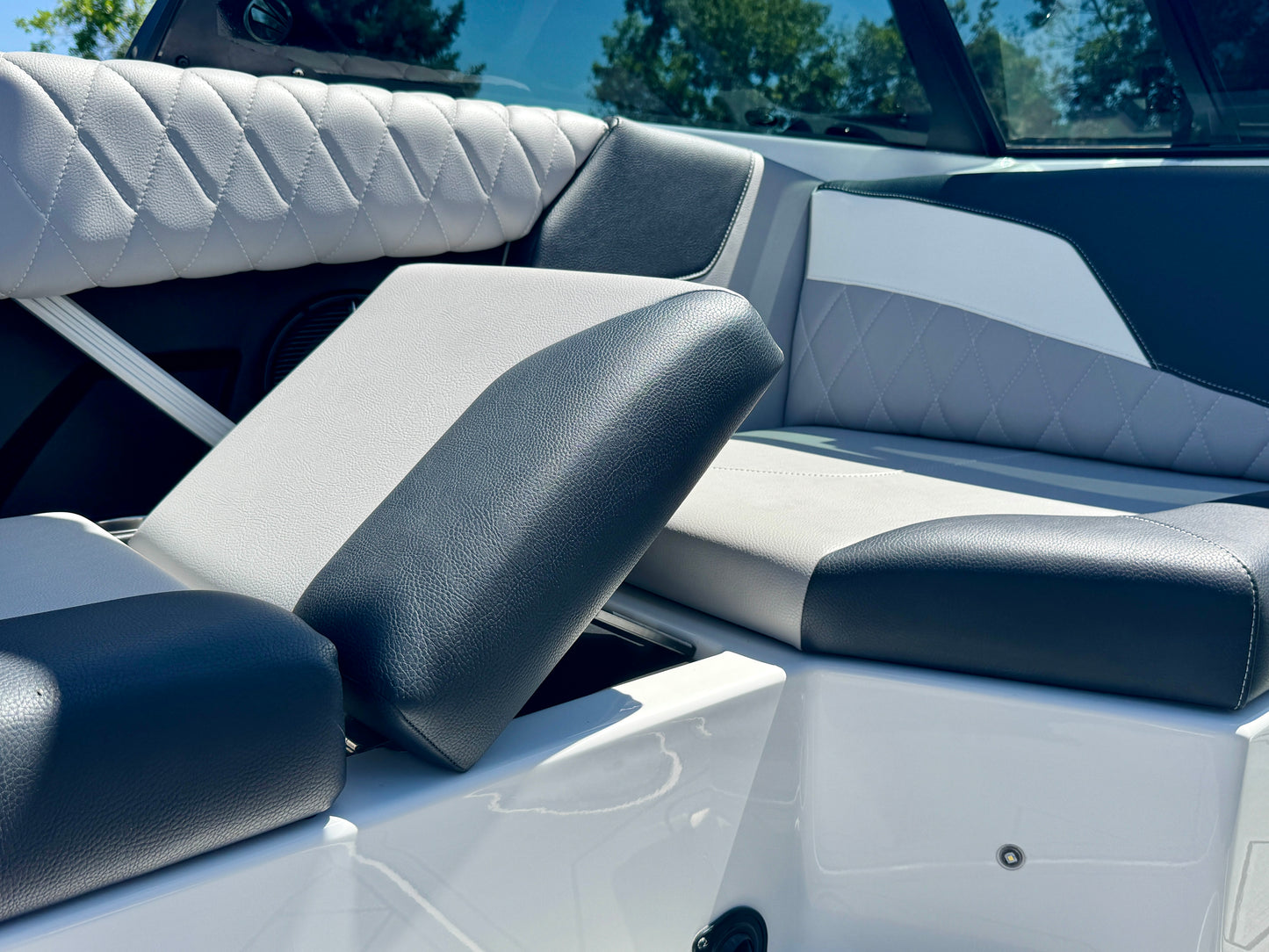 2022 Tige Z3 - 6.2L Raptor 400 - ALMOST NEW