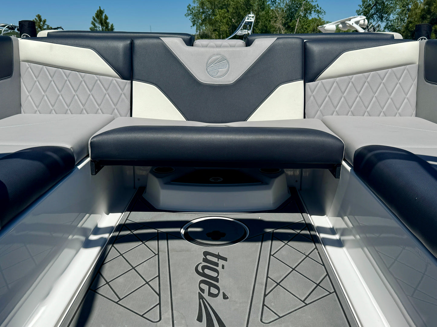 2022 Tige Z3 - 6.2L Raptor 400 - ALMOST NEW