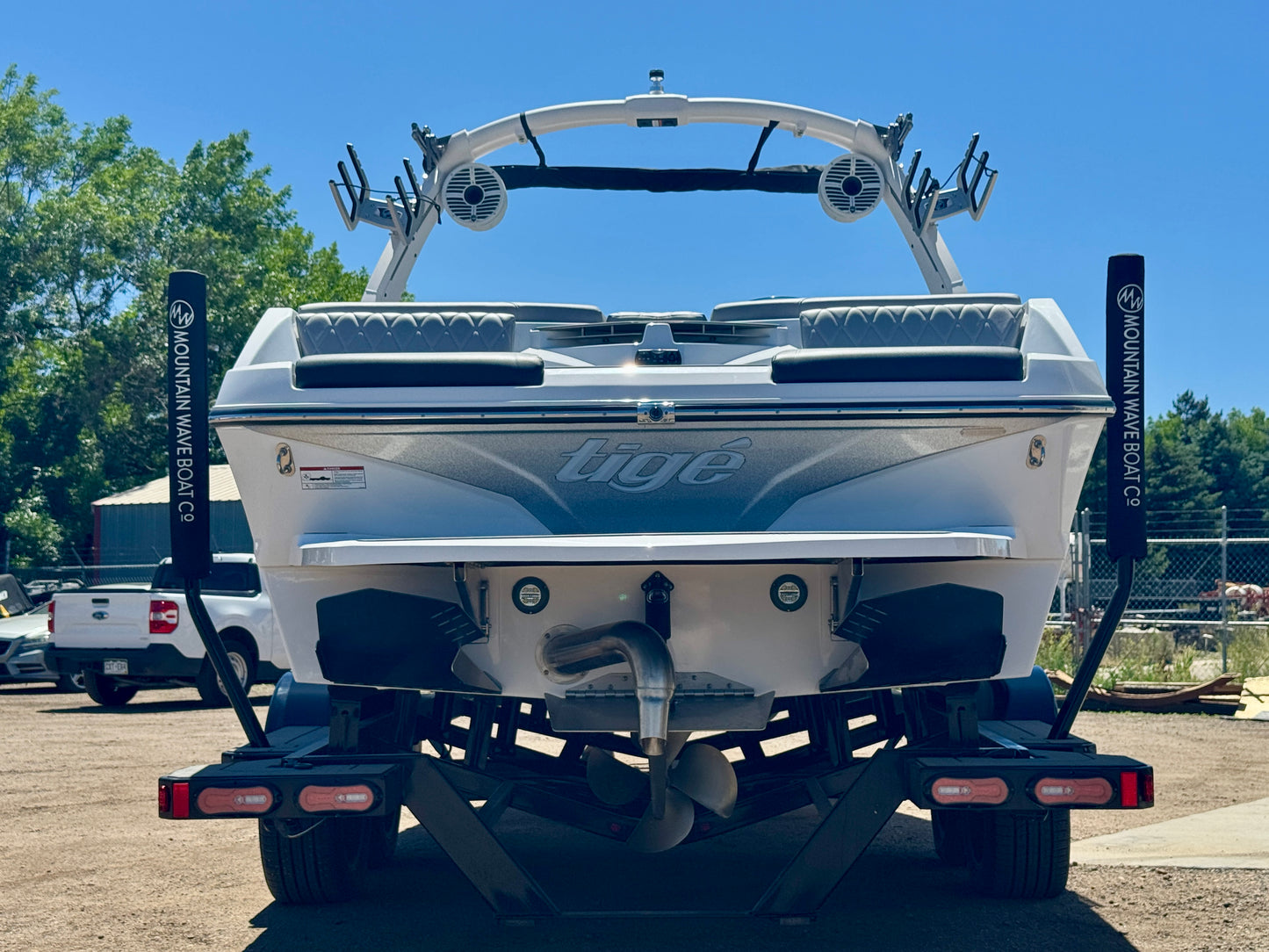 2022 Tige Z3 - 6.2L Raptor 400 - ALMOST NEW