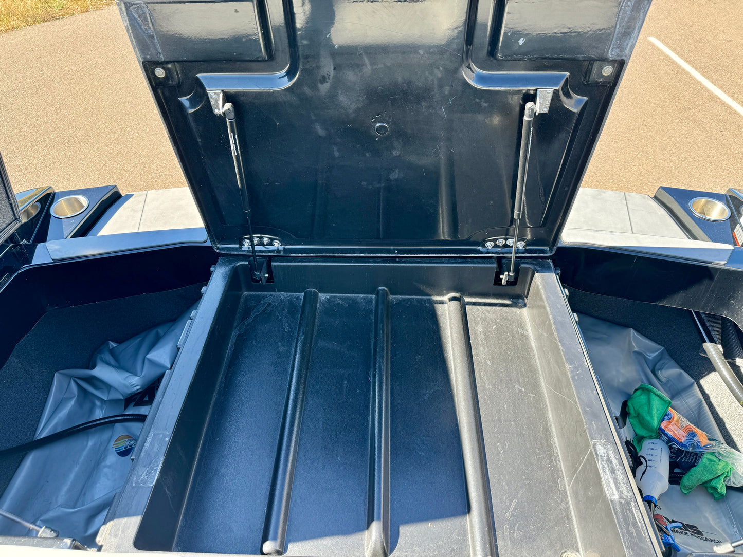 2022 Axis T250 - NEW LT4 -LIKE NEW BOAT