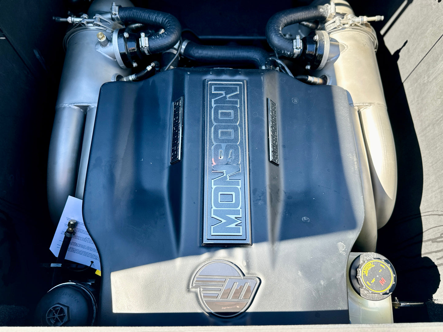 2022 Axis T250 - NEW LT4 -LIKE NEW BOAT