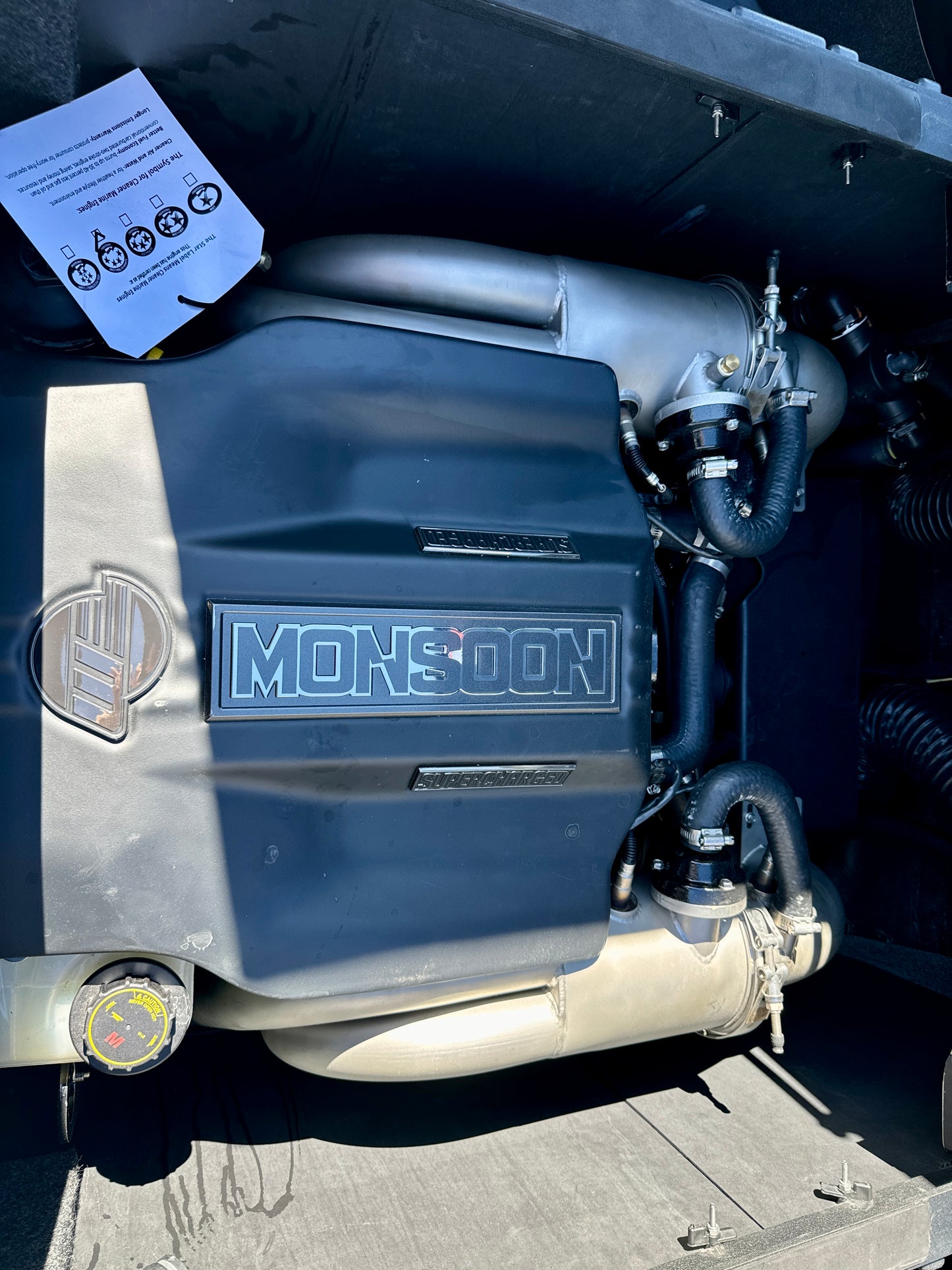 2022 Axis T250 - NEW LT4 -LIKE NEW BOAT