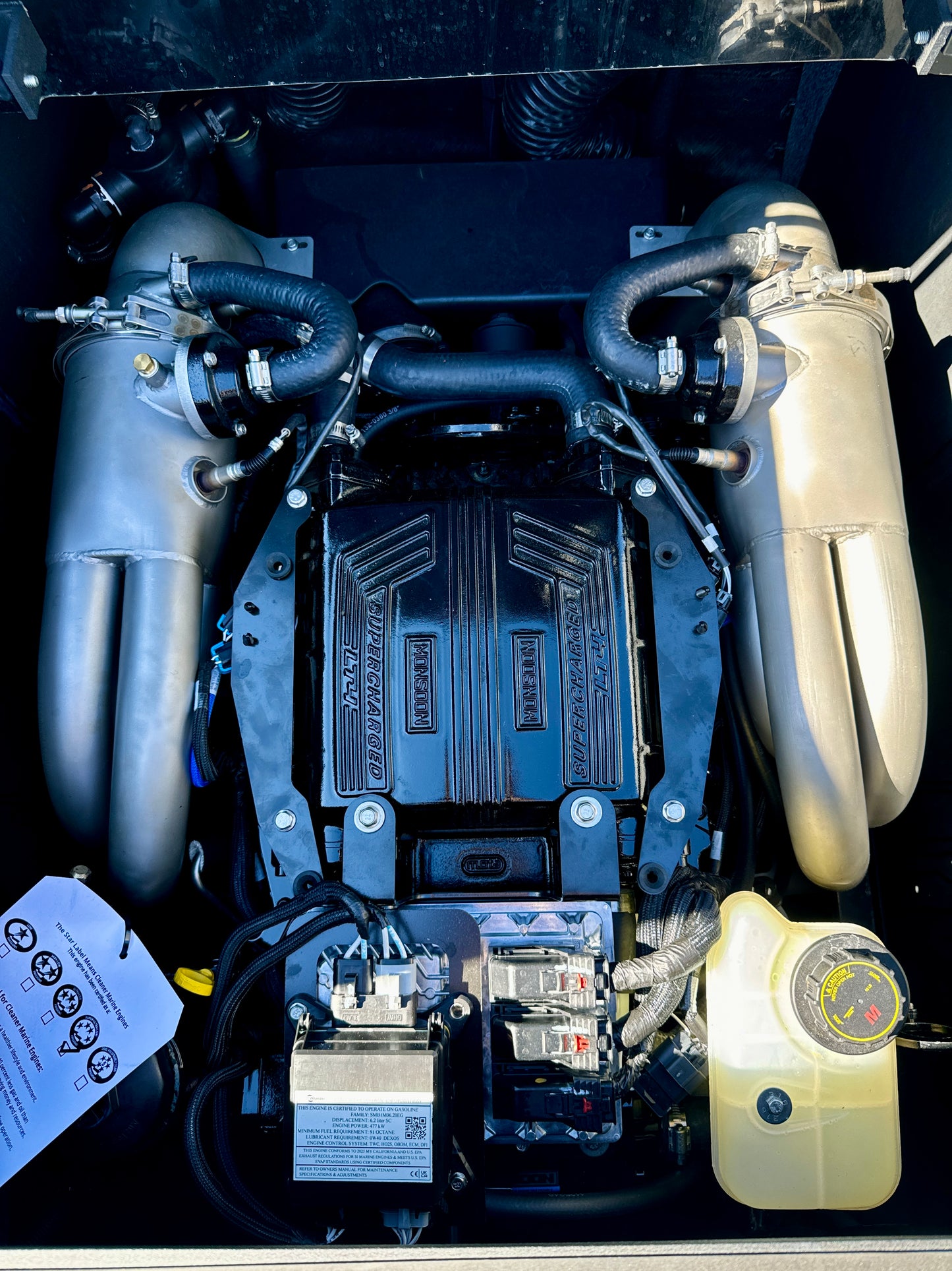 2022 Axis T250 - NEW LT4 -LIKE NEW BOAT