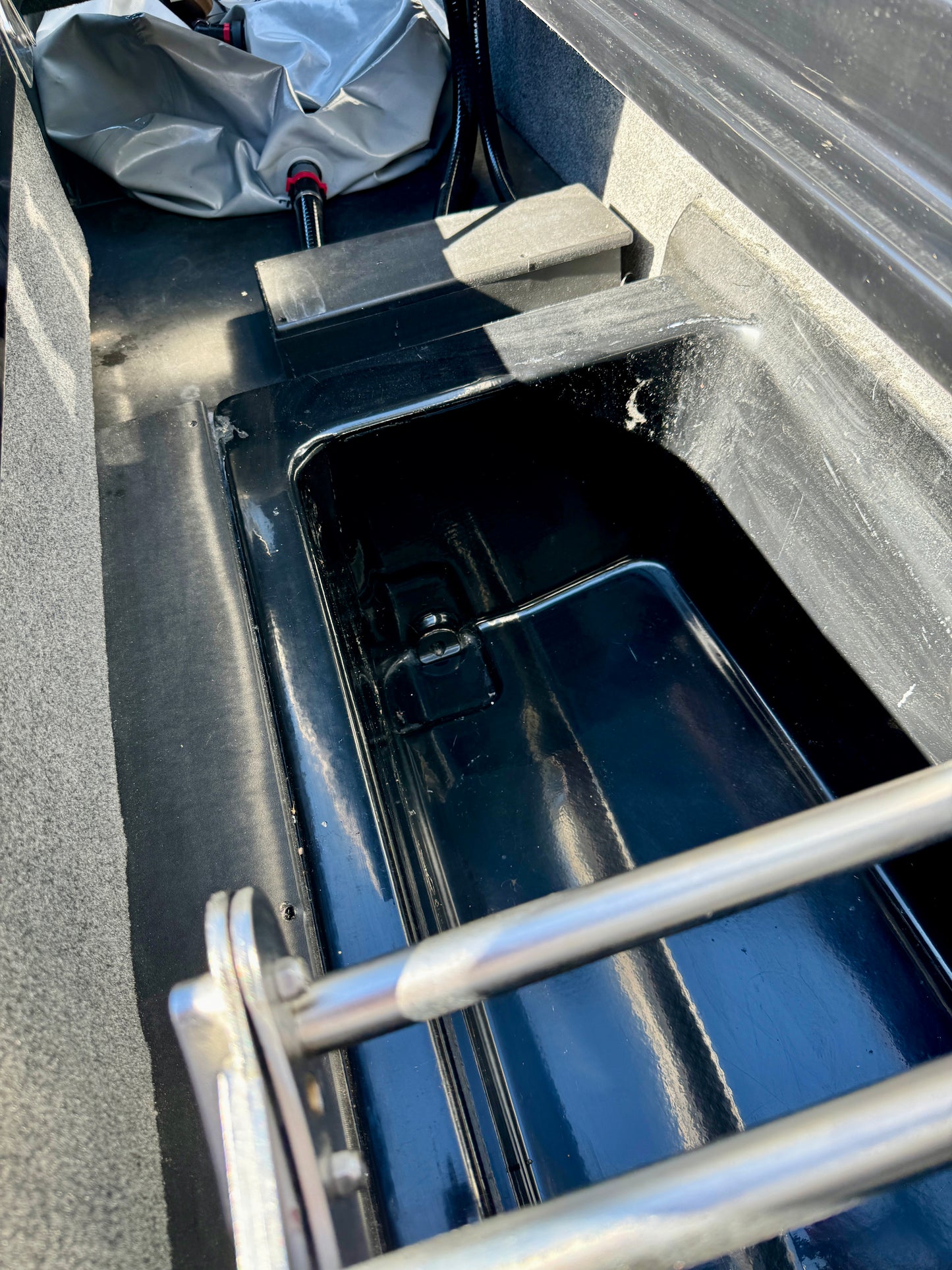 2022 Axis T250 - NEW LT4 -LIKE NEW BOAT