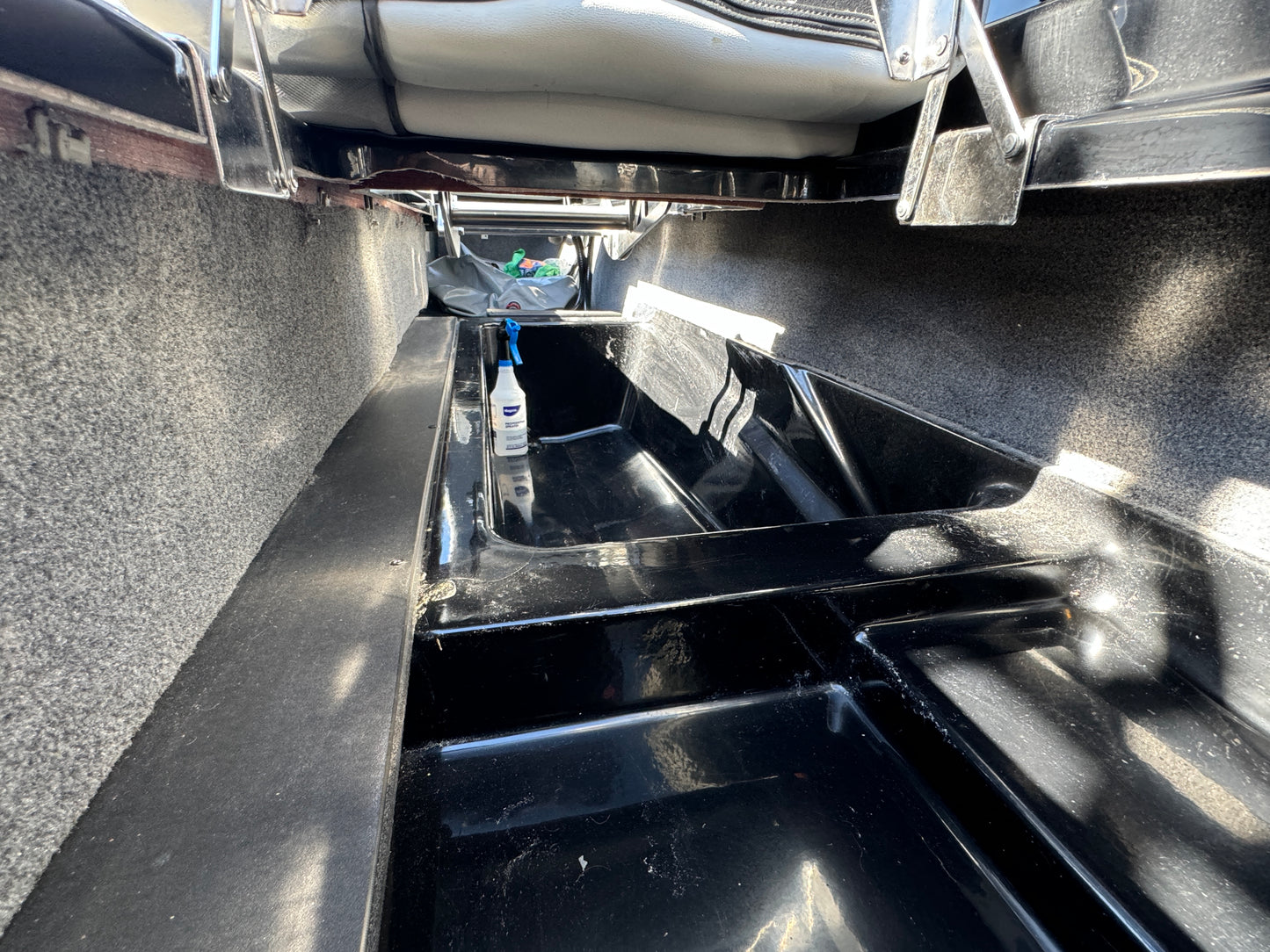 2022 Axis T250 - NEW LT4 -LIKE NEW BOAT