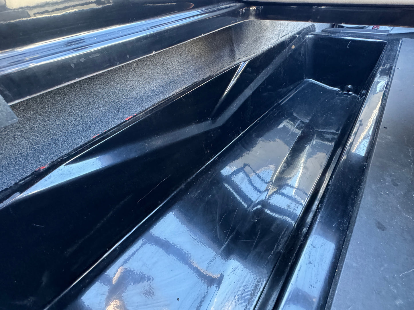 2022 Axis T250 - NEW LT4 -LIKE NEW BOAT