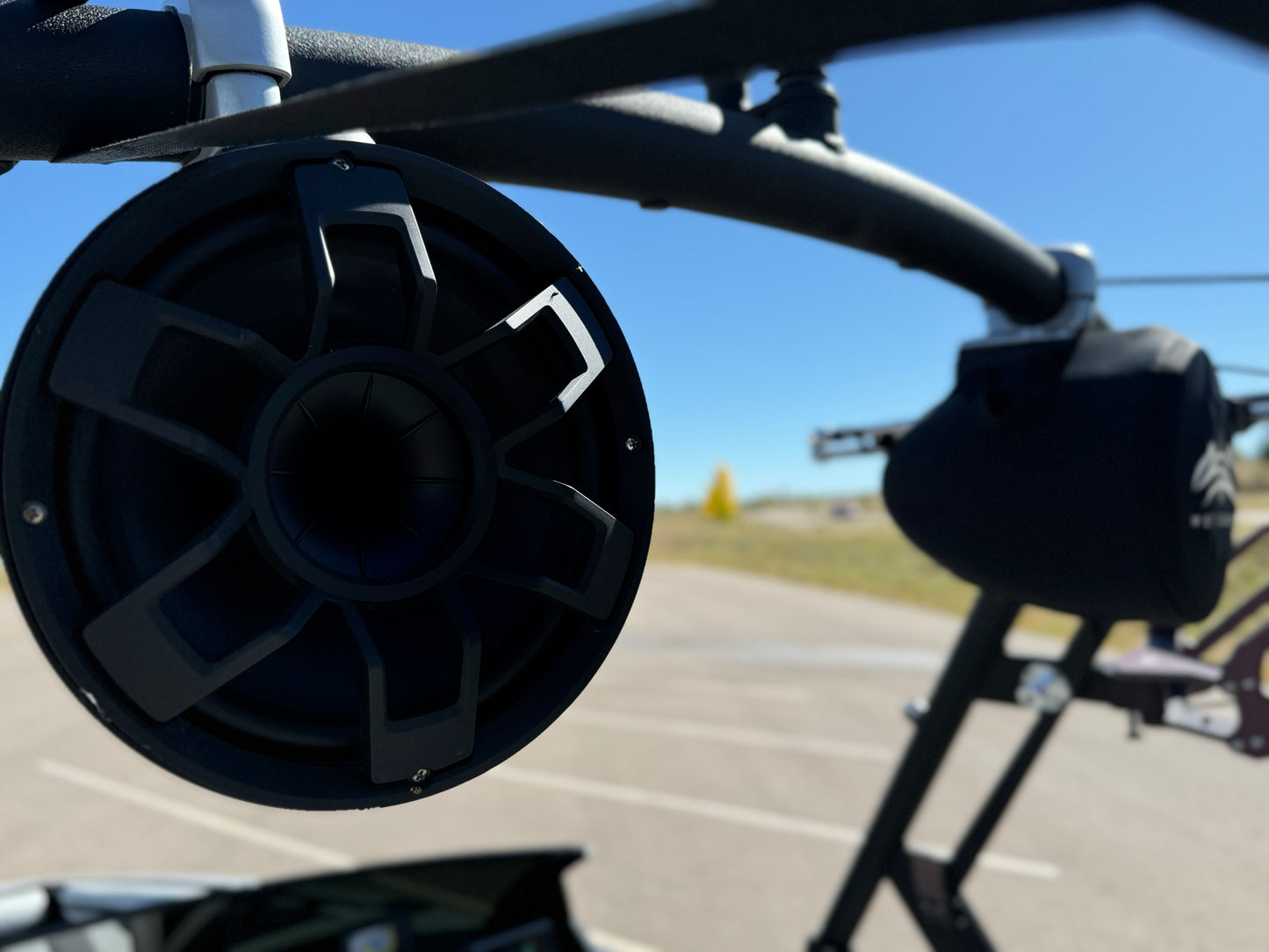 2022 Axis T250 - NEW LT4 -LIKE NEW BOAT