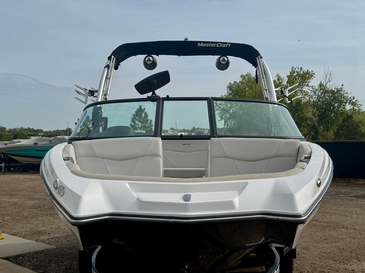 2020 MasterCraft NXT 20 - Great Condition - No Frills