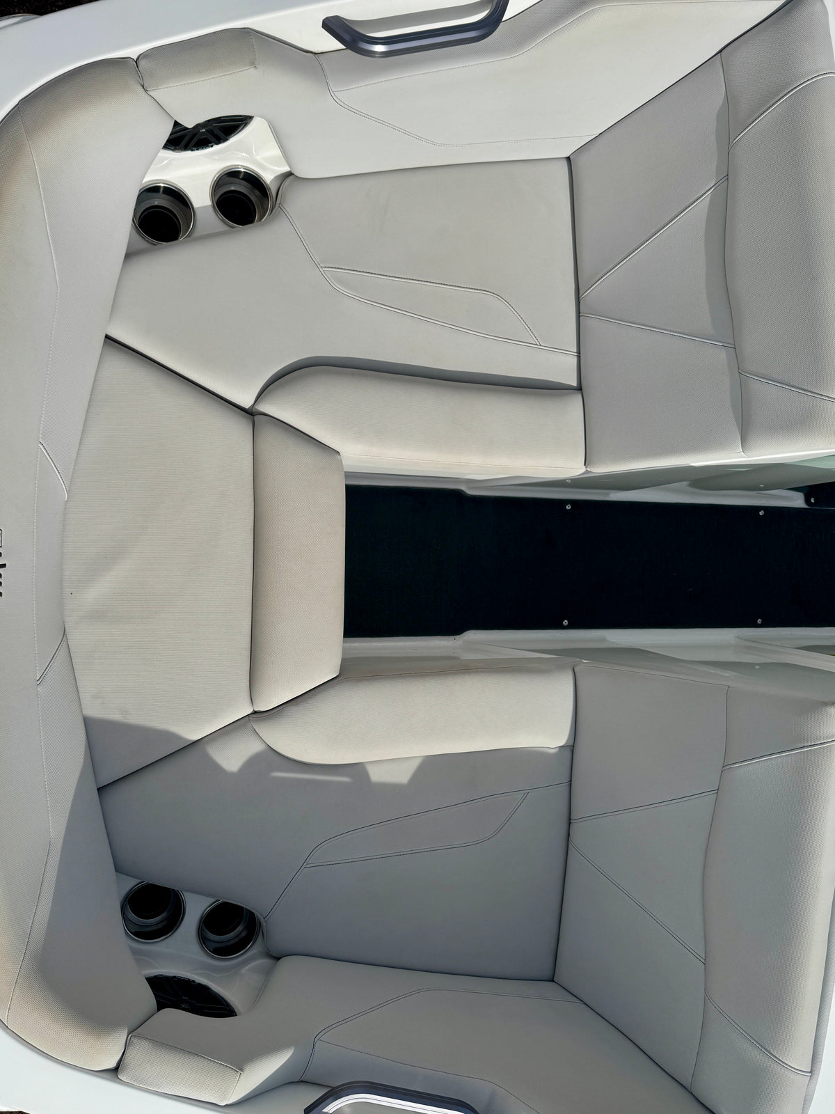 2020 MasterCraft NXT 20 - Great Condition - No Frills