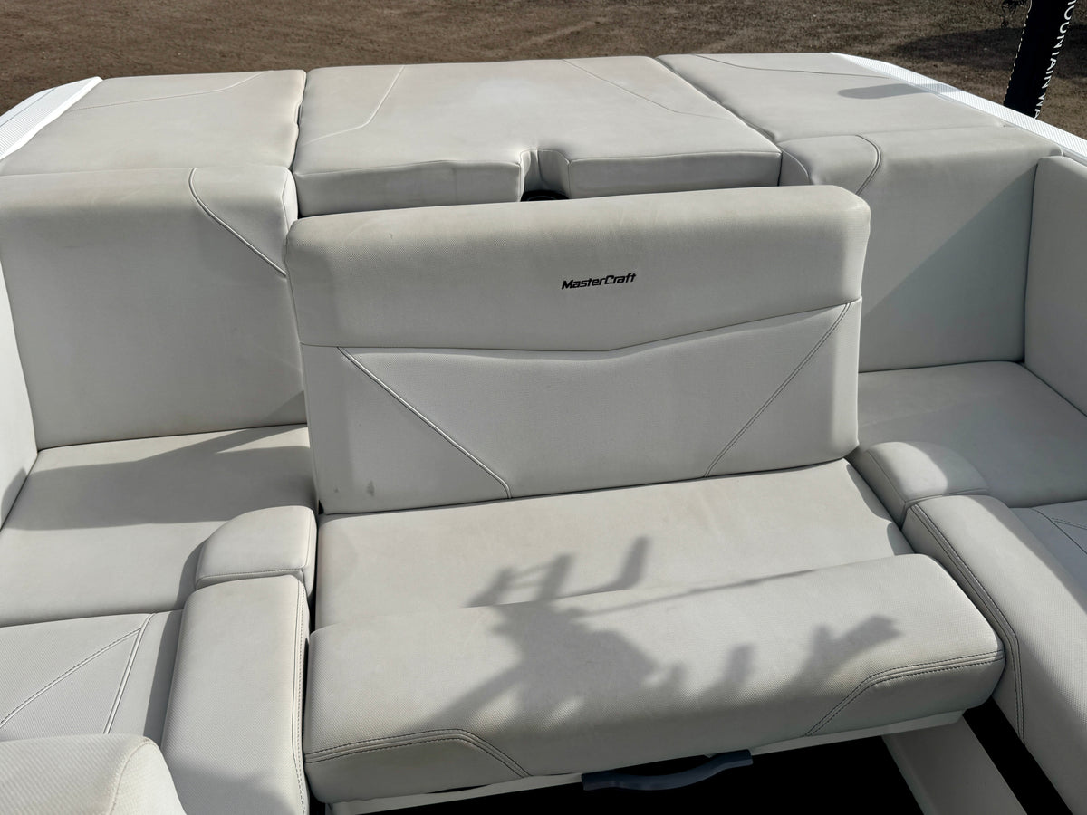 2020 MasterCraft NXT 20 - Great Condition - No Frills