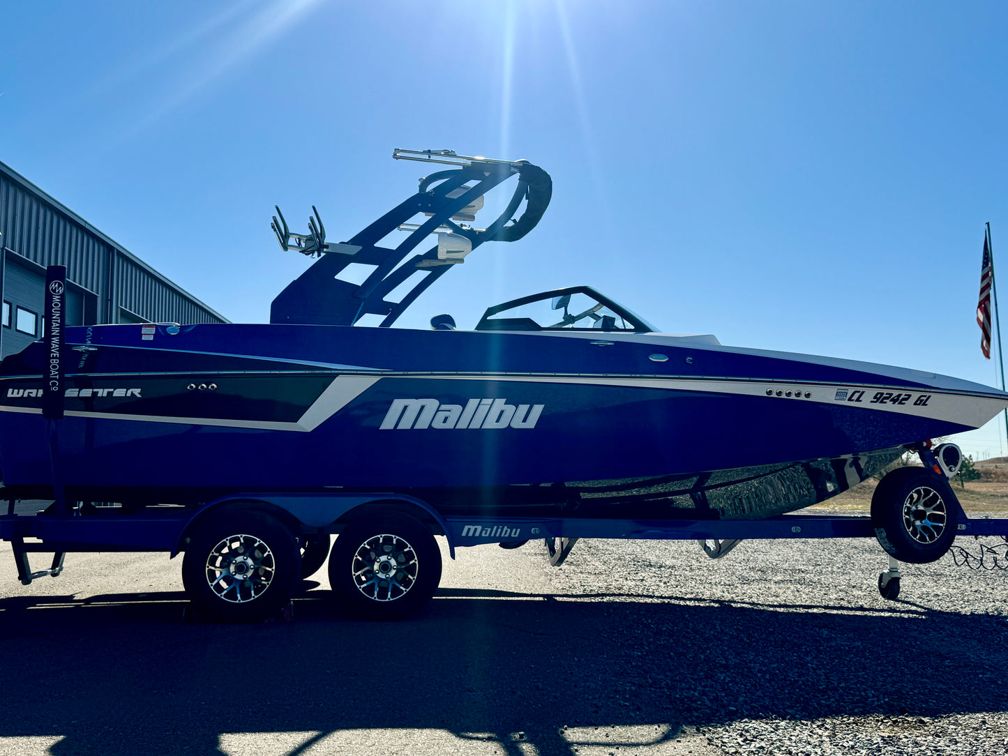 2020 Malibu 22 MXZ - Low Hours - Well Optioned