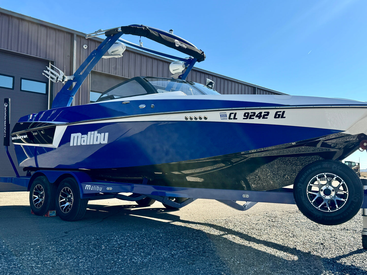 2020 Malibu 22 MXZ - Low Hours - Well Optioned