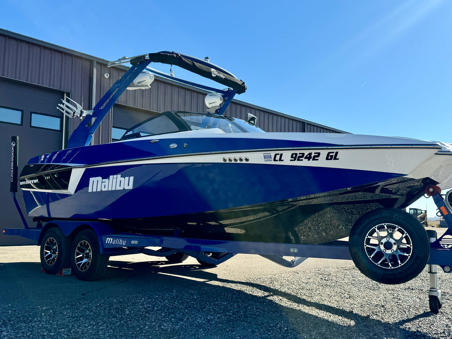 2020 Malibu 22 MXZ - Low Hours - Well Optioned