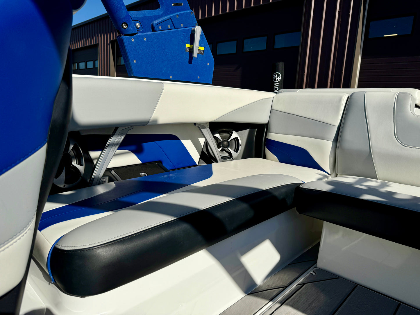 2020 Malibu 22 MXZ - Low Hours - Well Optioned