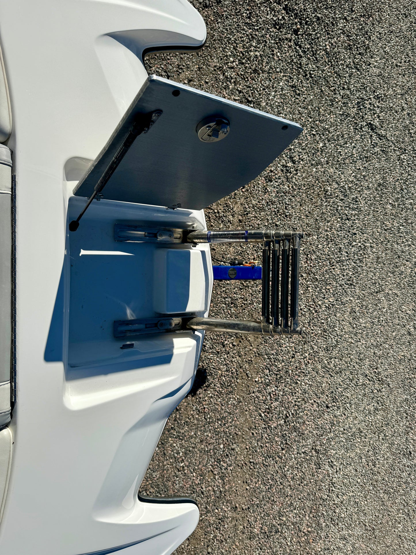 2020 Malibu 22 MXZ - Low Hours - Well Optioned