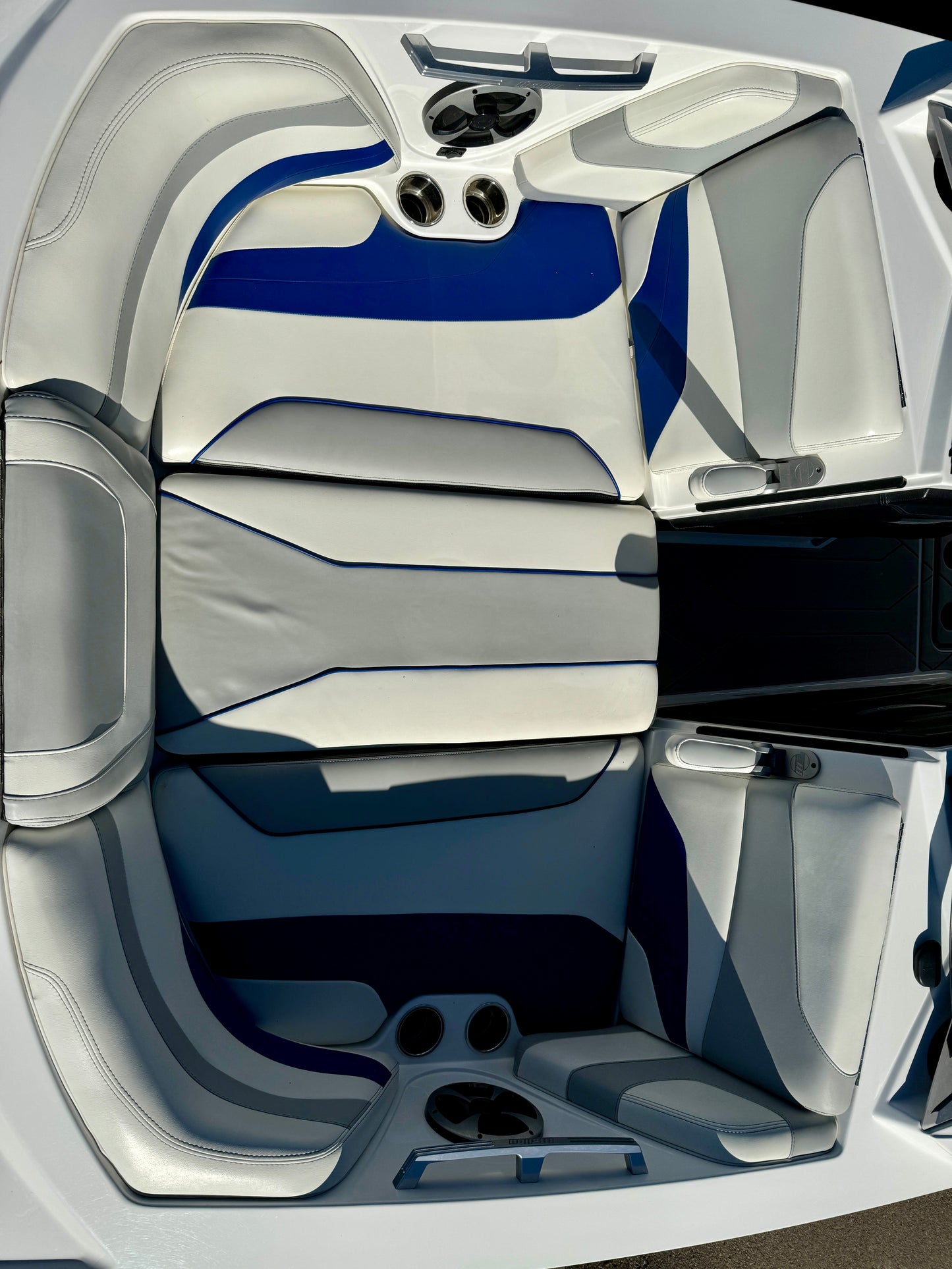 2020 Malibu 22 MXZ - Low Hours - Well Optioned