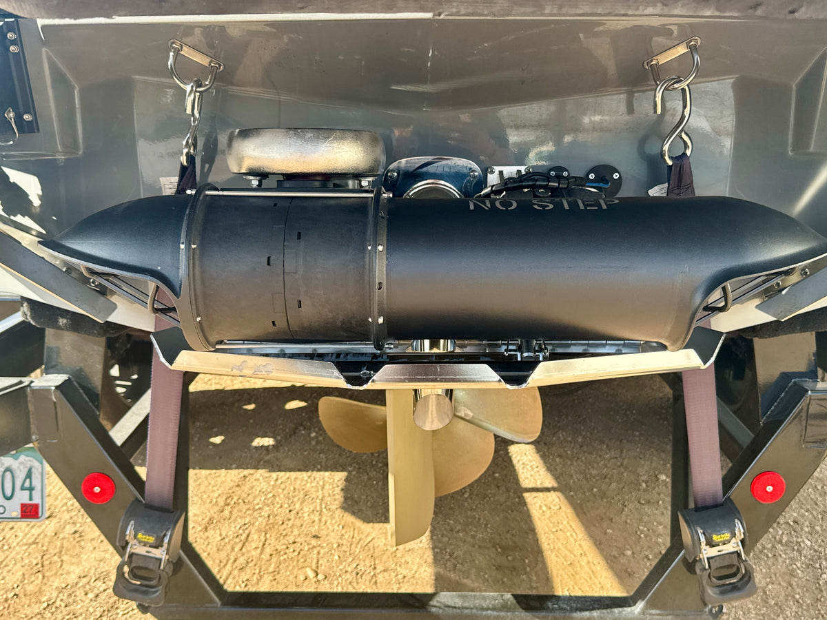 2024 MasterCraft X24 - LOADED - LOW Hours