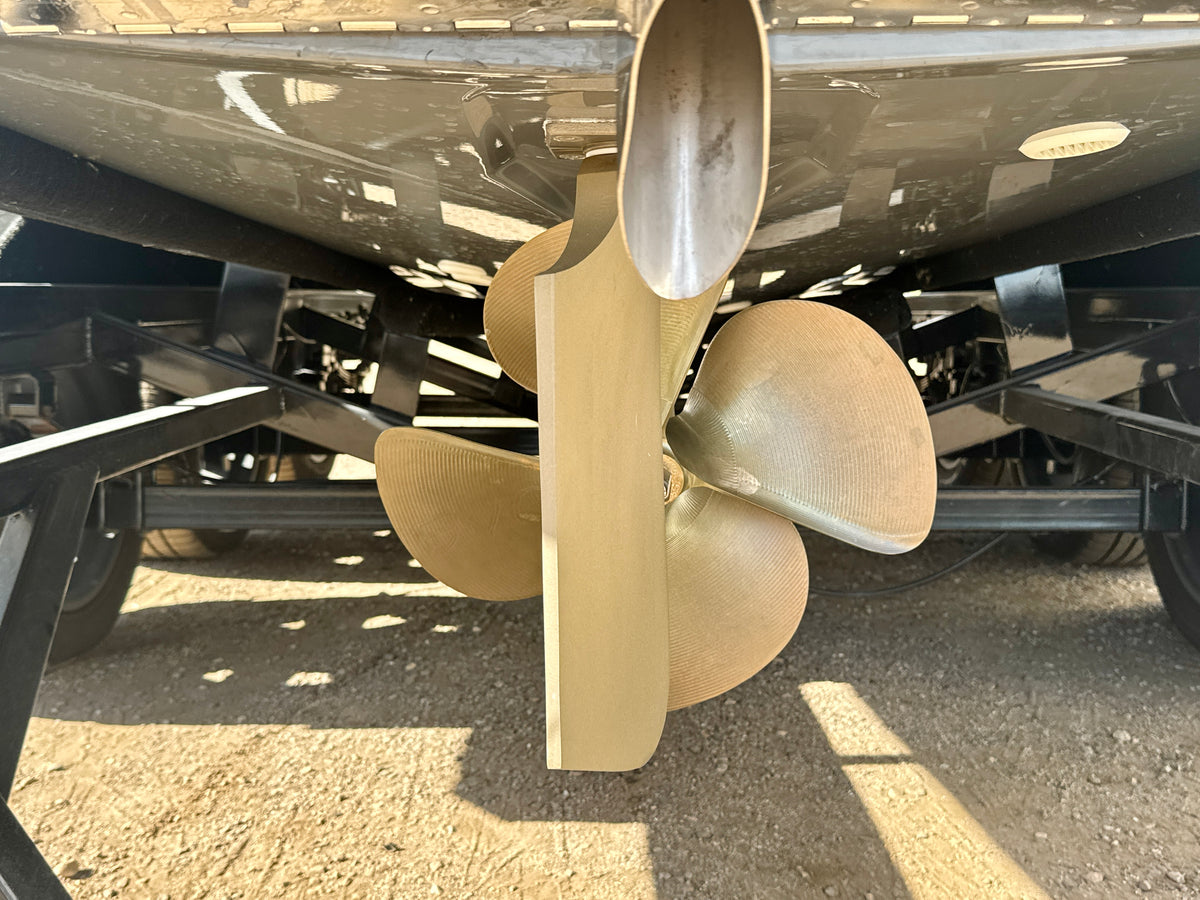 2024 MasterCraft X24 - LOADED - LOW Hours