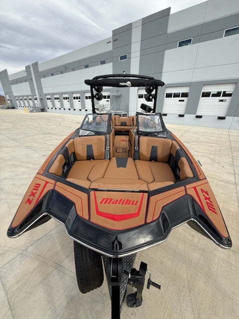 2023 Malibu 23 MXZ - Supercharged LT4 - Almost NEW