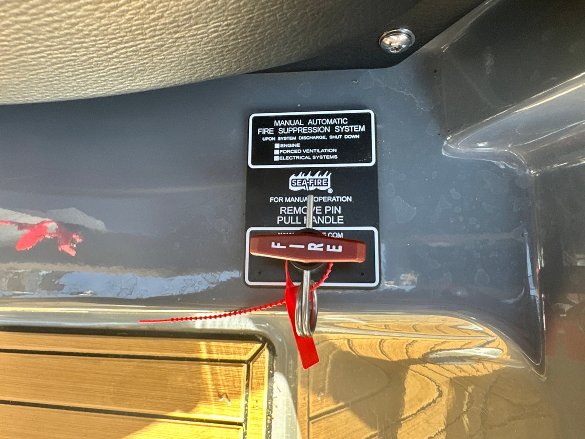 2024 MasterCraft X24 - LOADED - LOW Hours