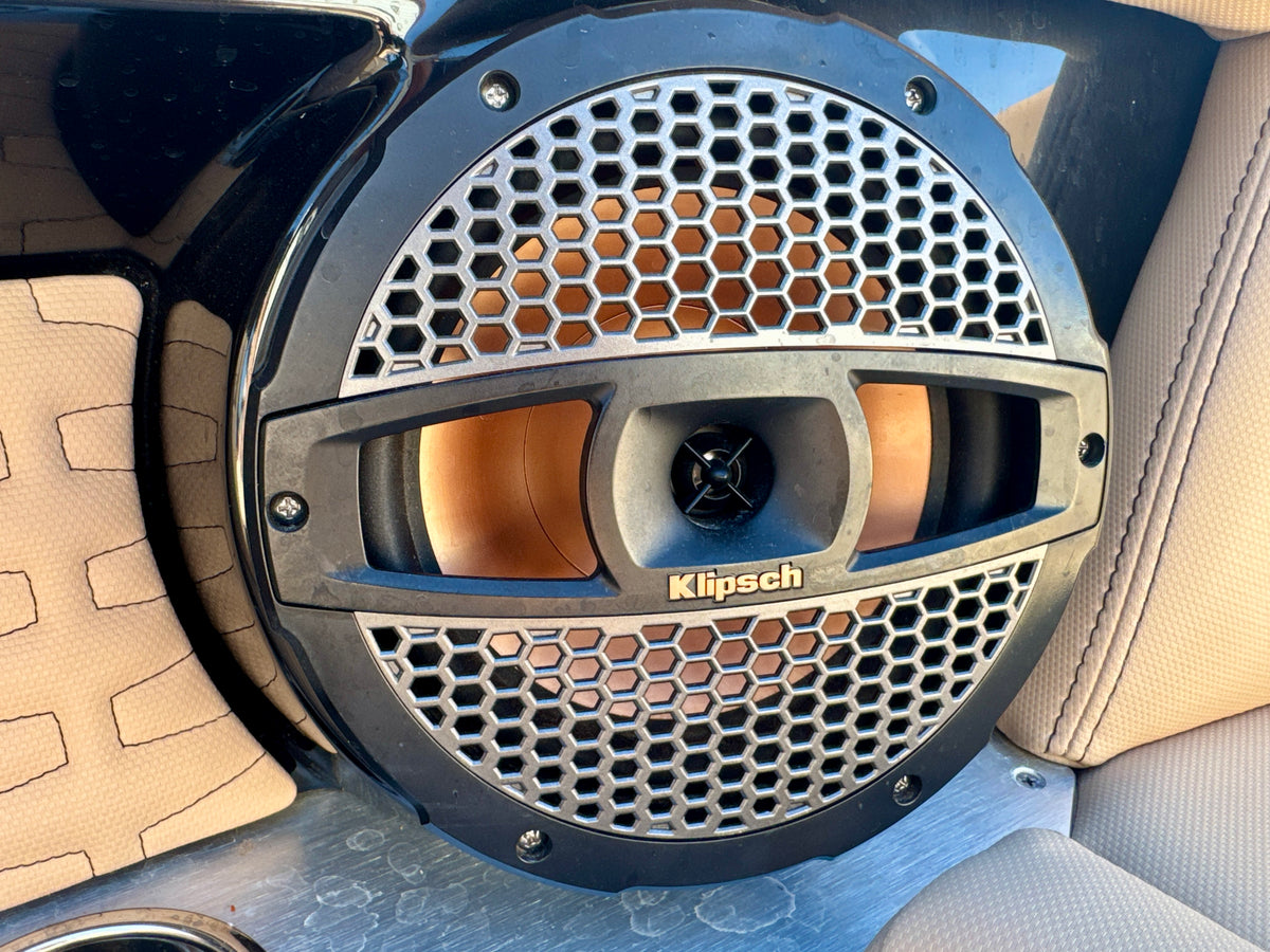 2024 MasterCraft X24 - LOADED - LOW Hours