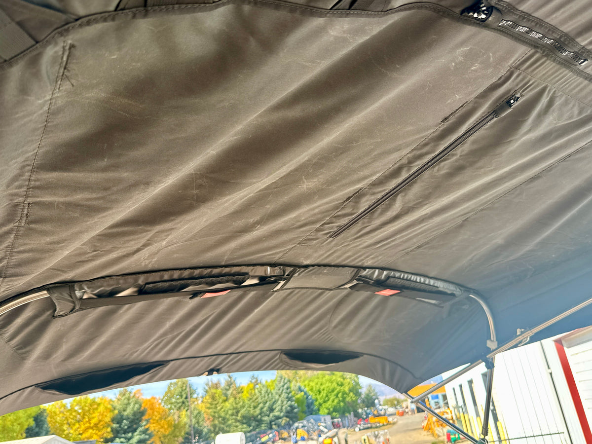 2024 MasterCraft X24 - LOADED - LOW Hours