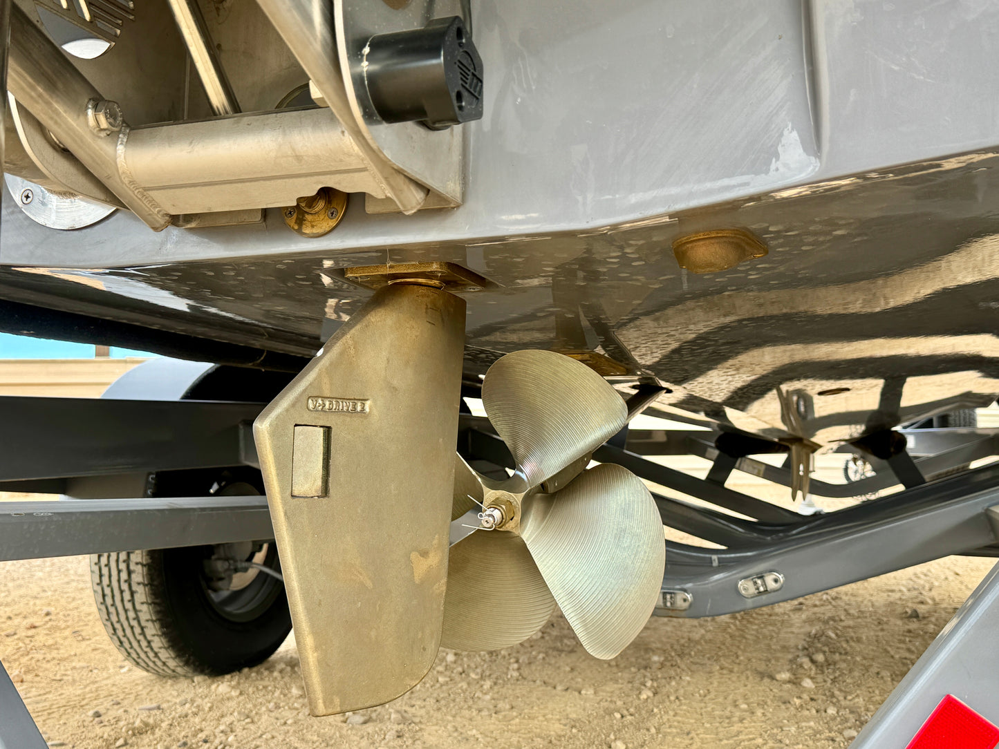 2022 Malibu LX -almost NEW