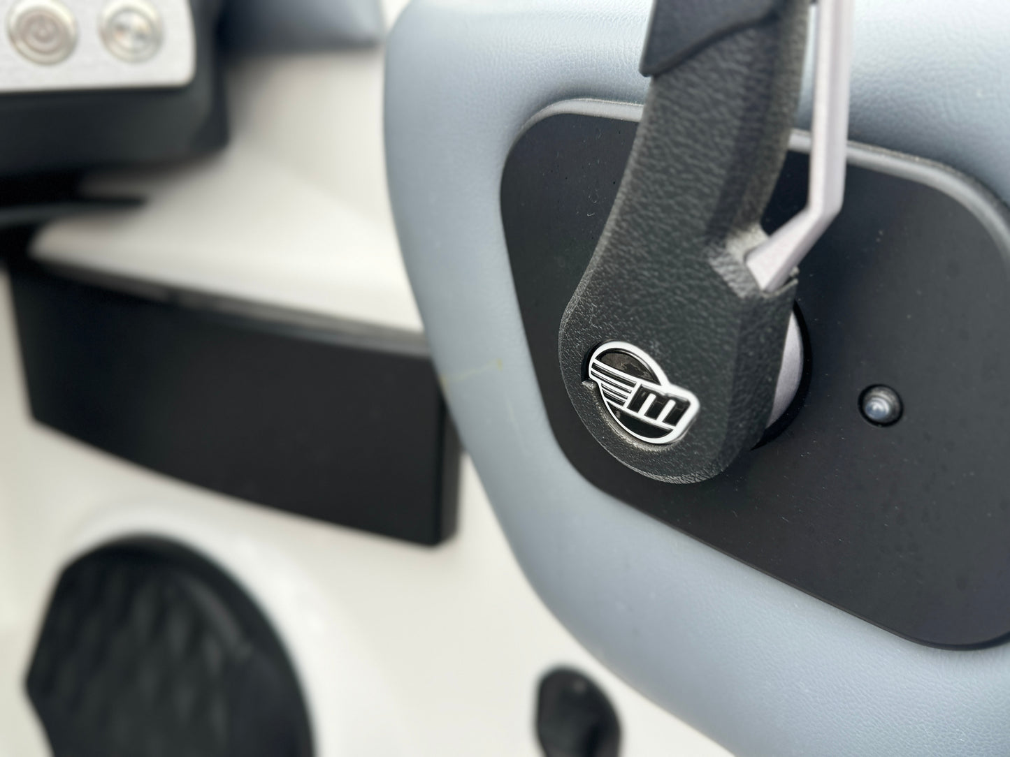 2022 Malibu LX -almost NEW