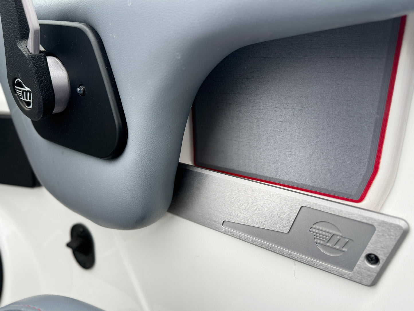 2022 Malibu LX -almost NEW