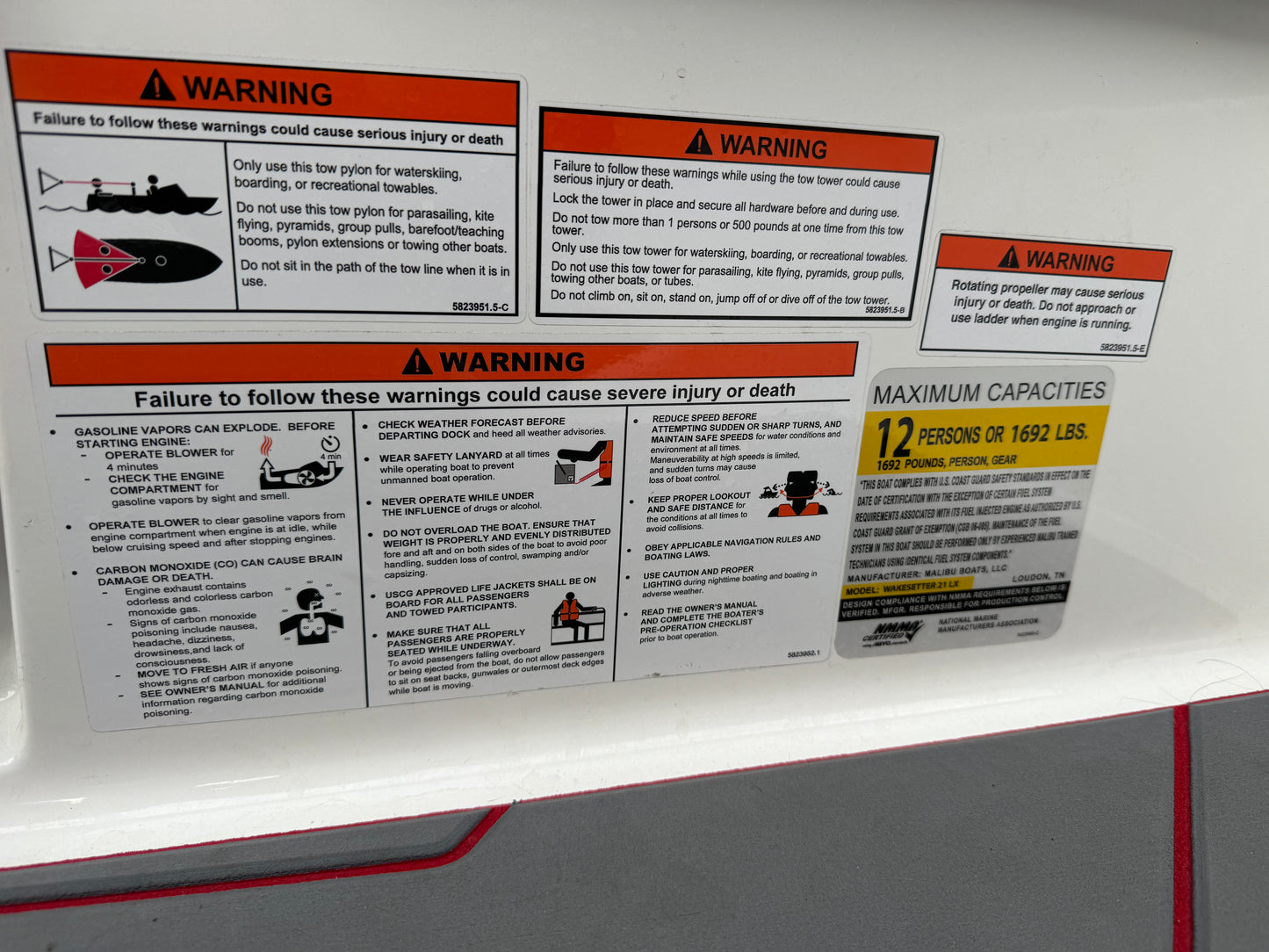 2022 Malibu LX -almost NEW