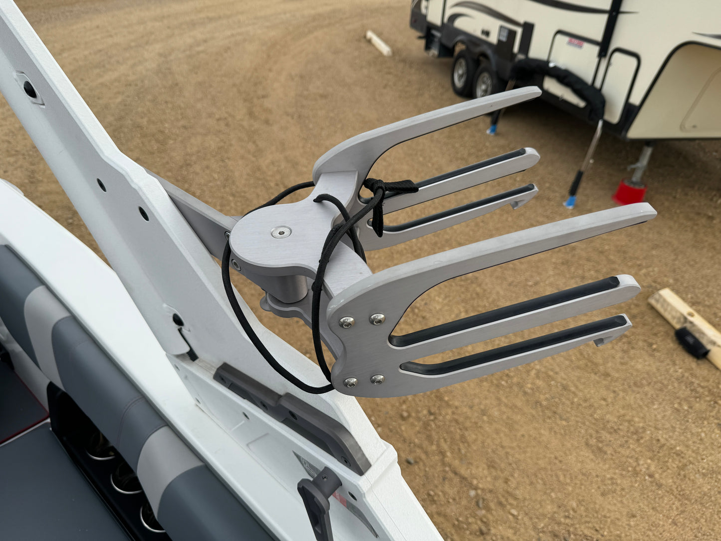 2022 Malibu LX -almost NEW