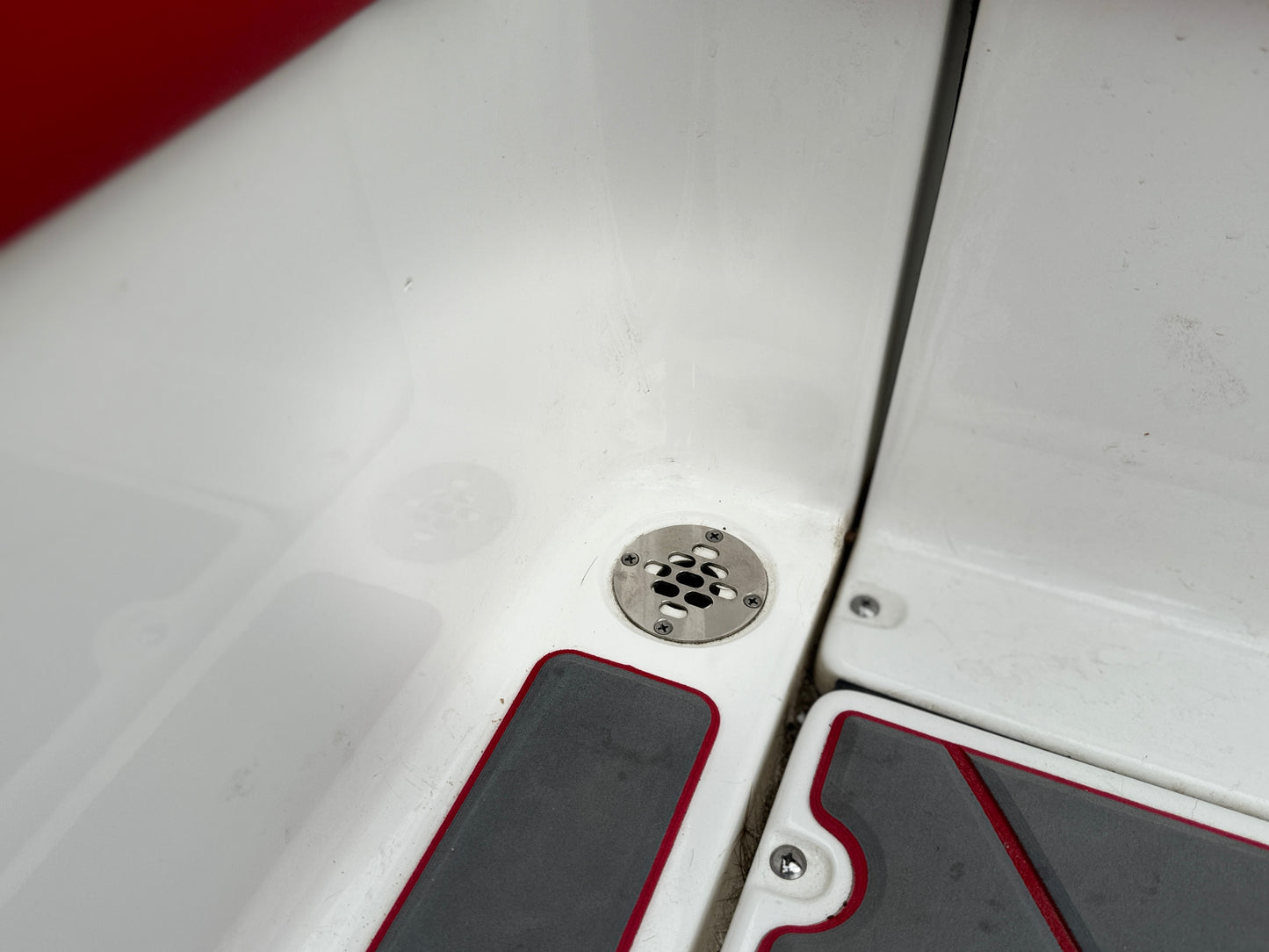 2022 Malibu LX -almost NEW