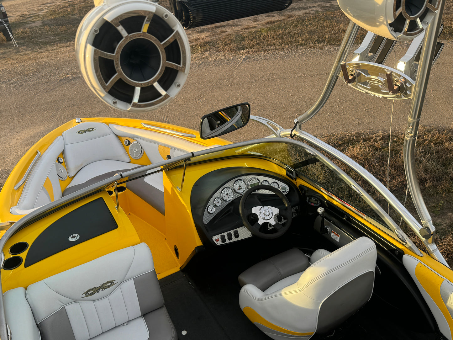 2004 MasterCraft X2 (21') - Turn Key