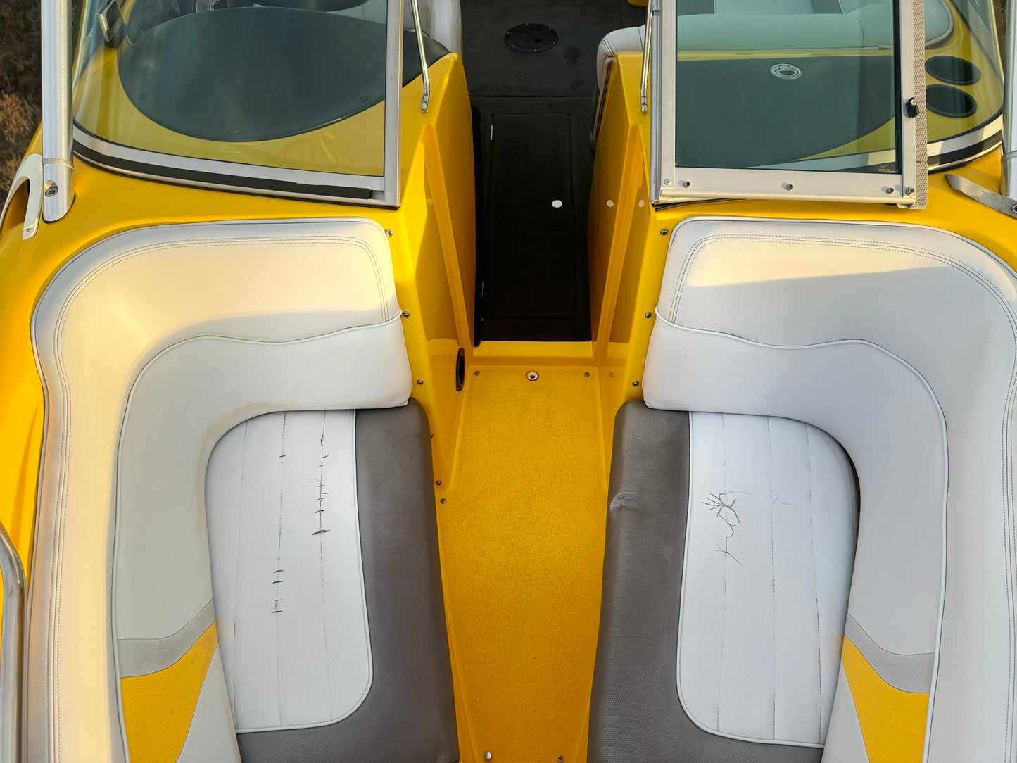 2004 MasterCraft X2 (21') - Turn Key