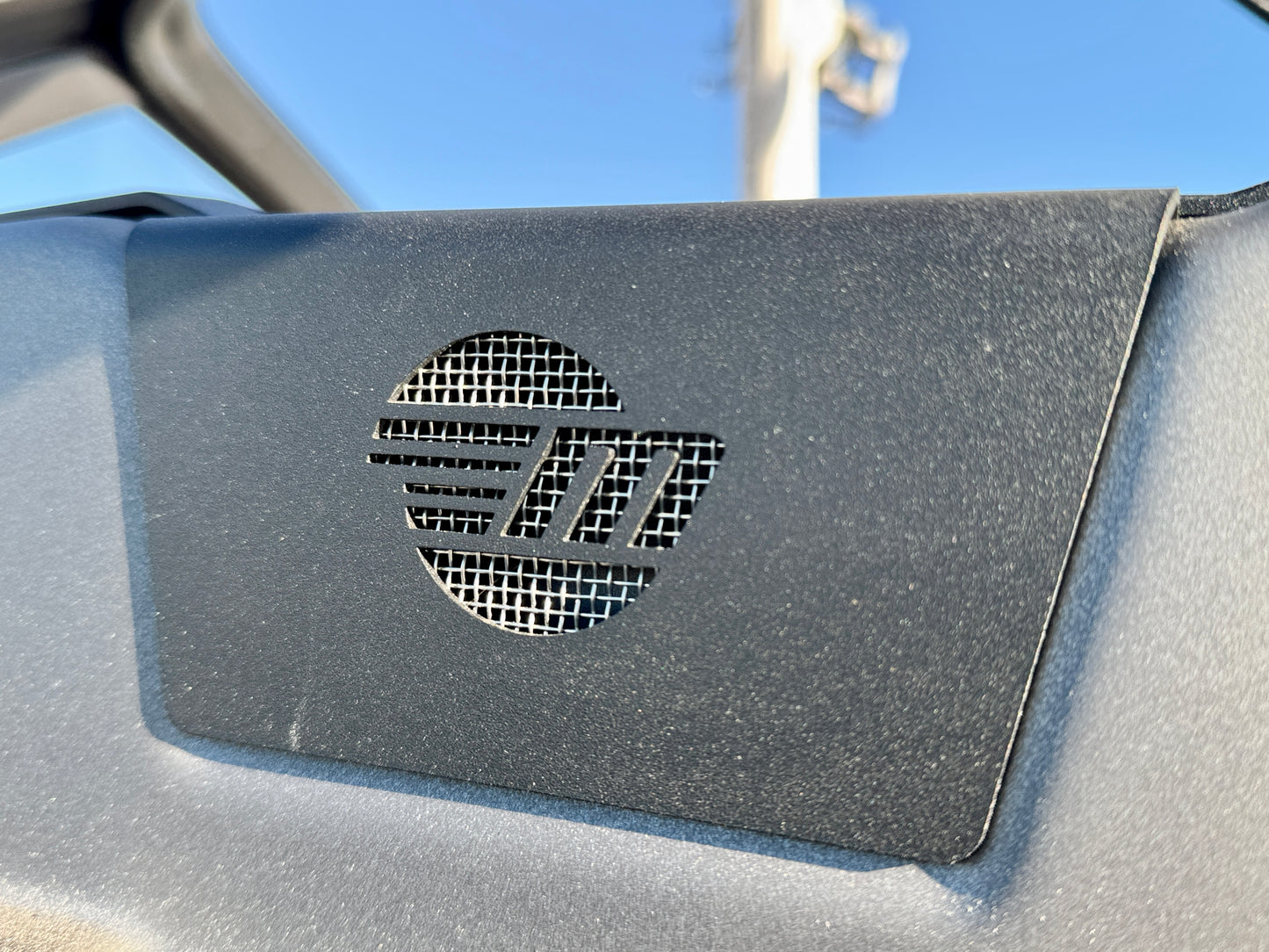 2021 Malibu 23 LSV - Low Hours