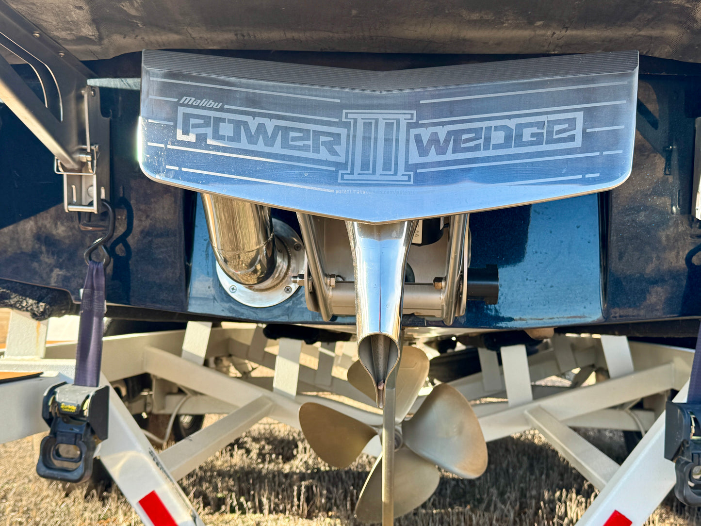 2021 Malibu 23 LSV - M6DI - Clean