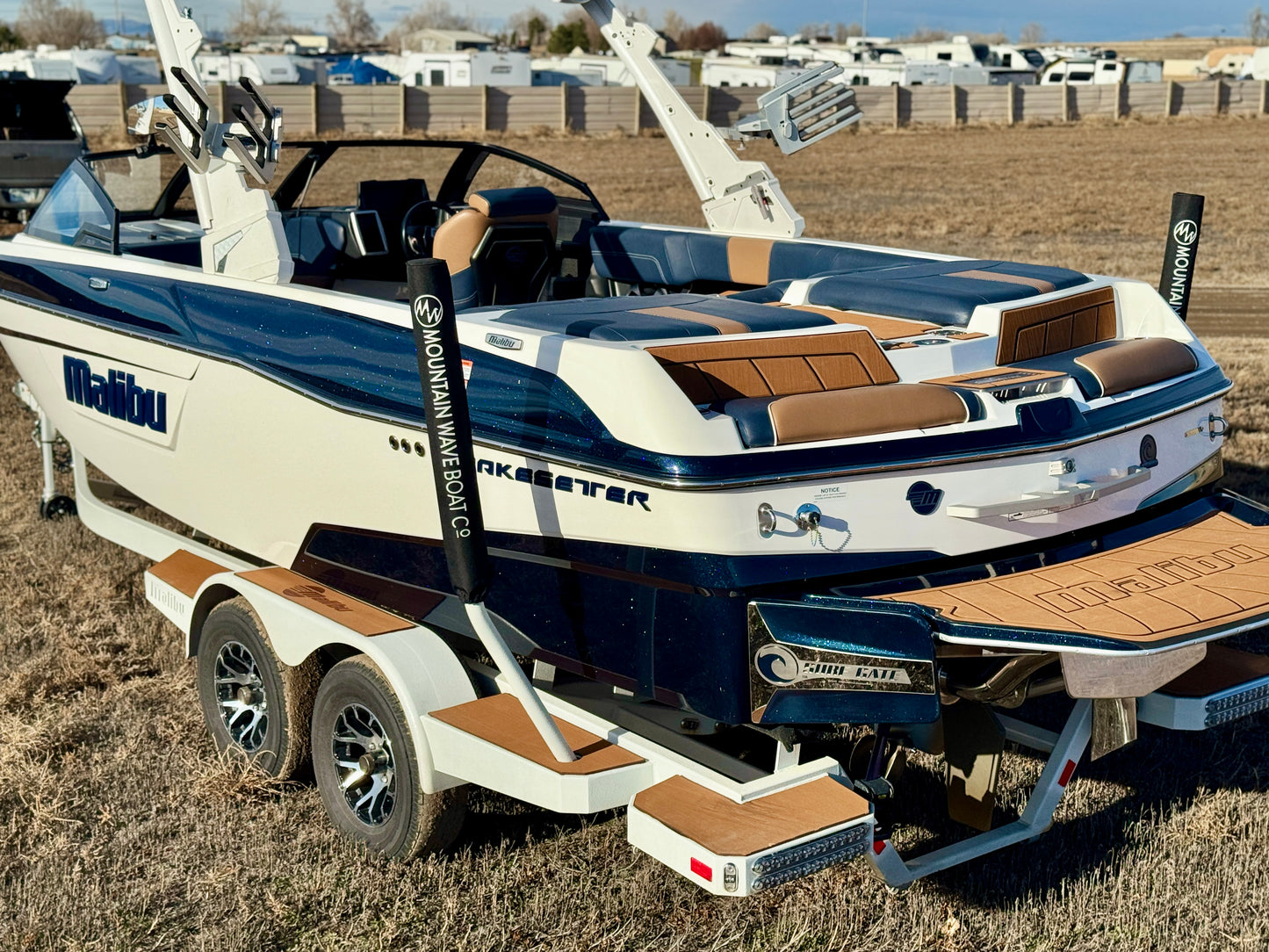 2021 Malibu 23 LSV - M6DI - Clean