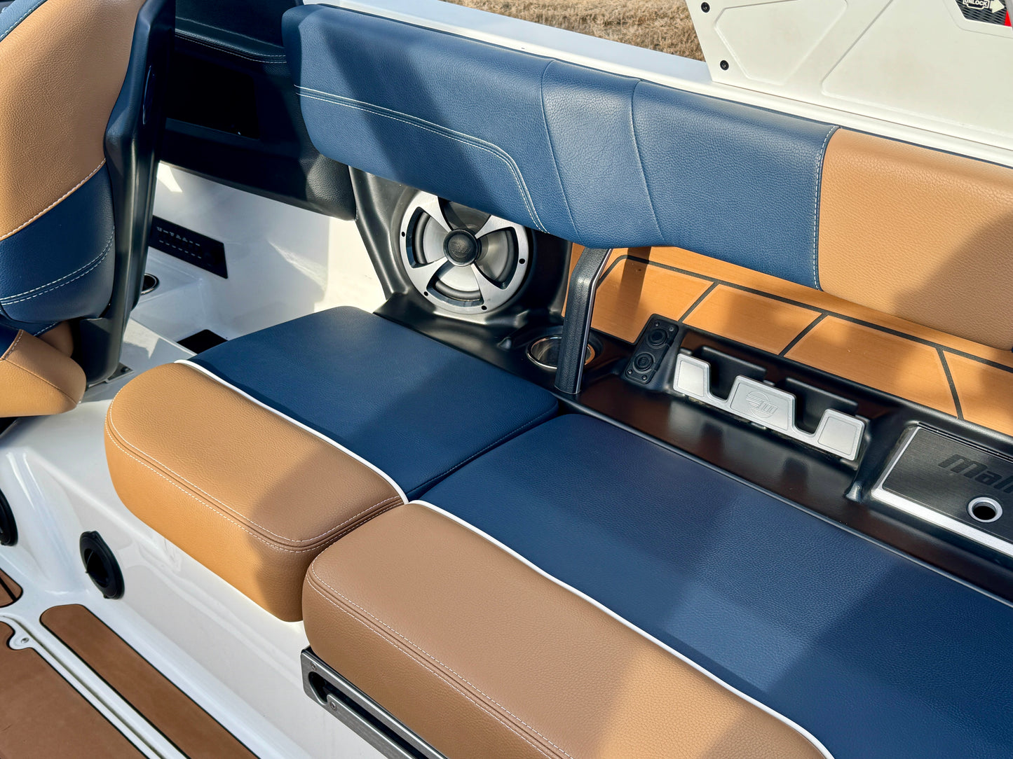 2021 Malibu 23 LSV - M6DI - Clean