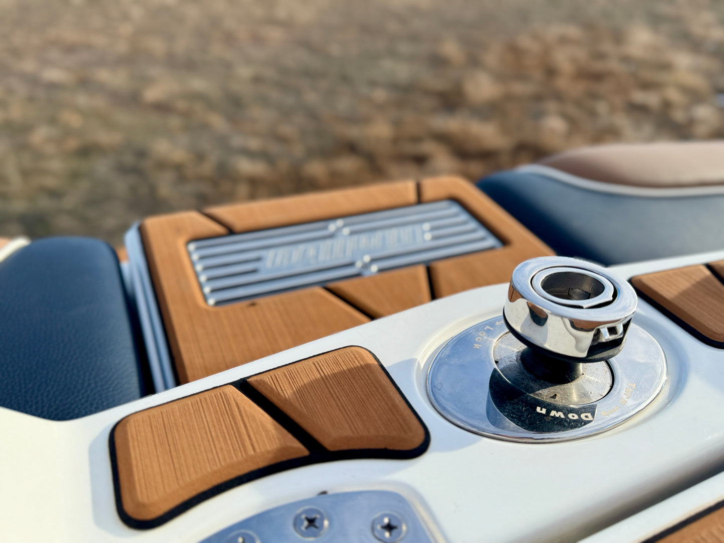 2021 Malibu 23 LSV - M6DI - Clean