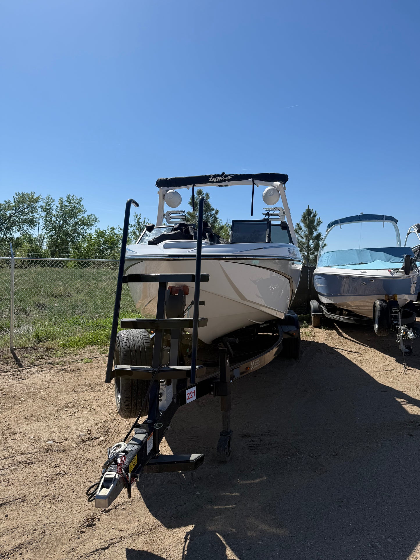 2022 Tige Z3 - 6.2L Raptor 400 - ALMOST NEW