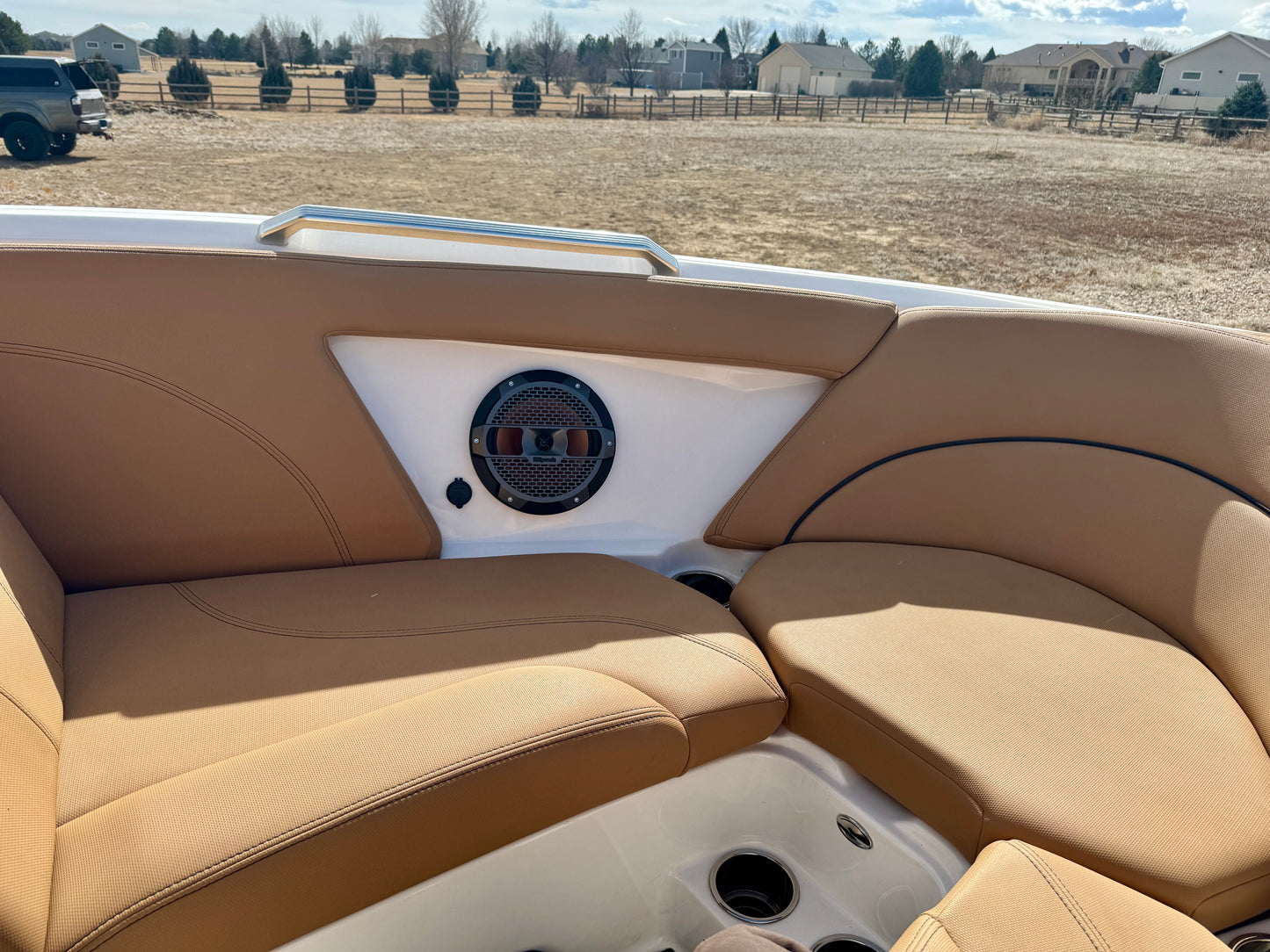 2021 MasterCraft XT23 - 60HRS- 6.0 MPI - Almost NEW
